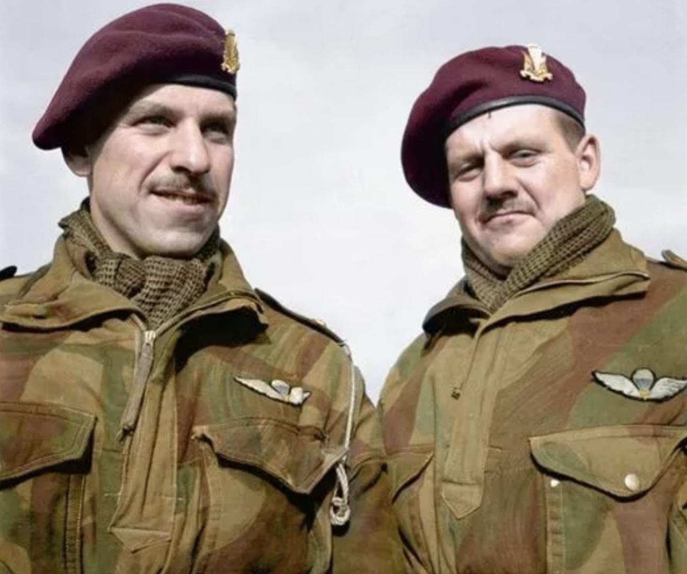 Canadian paras 