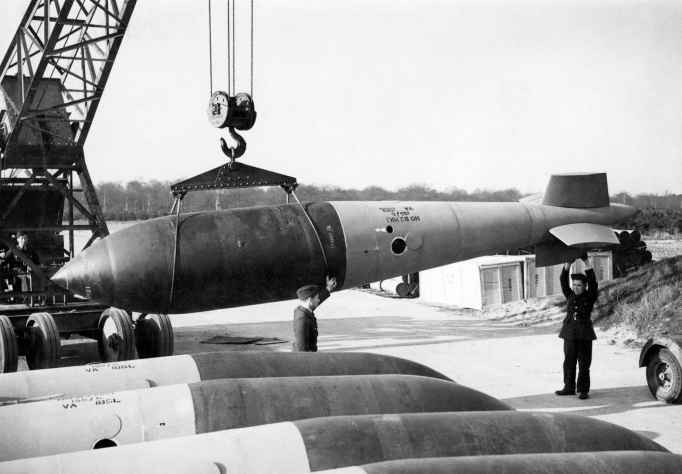 Grand slam bomb 