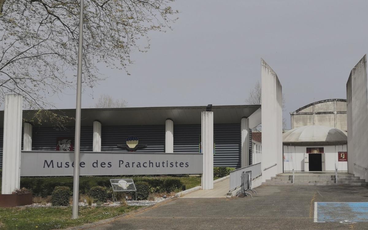 Museum 