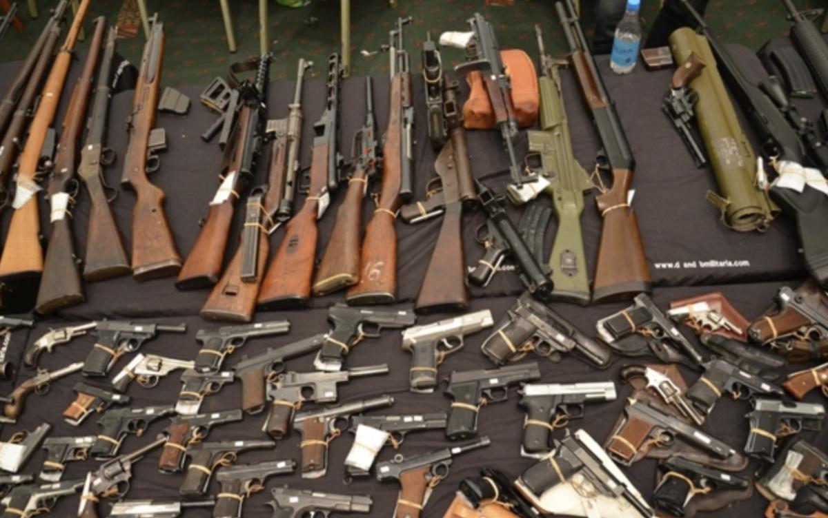 Guns 