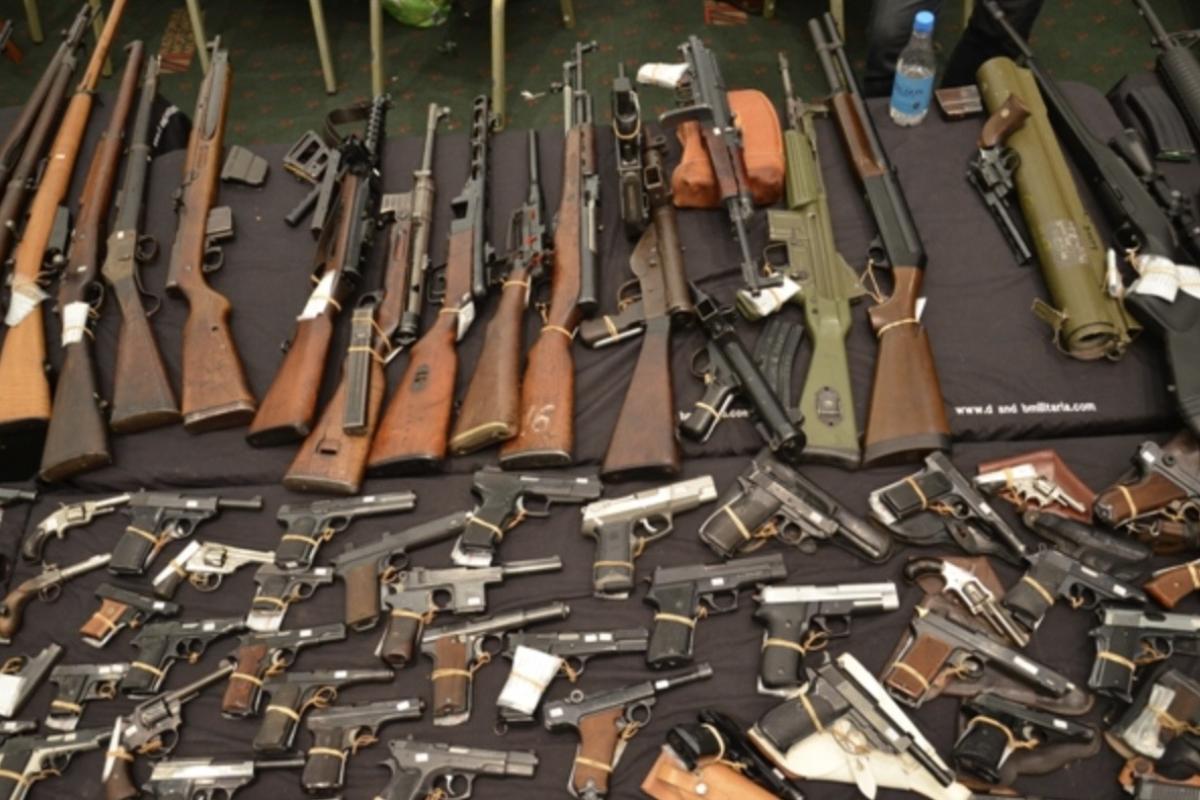 Guns 