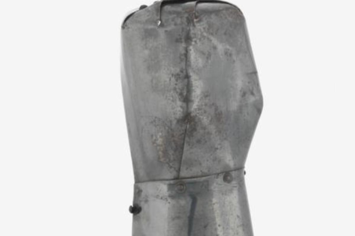 WW1 gauntlet dagger 