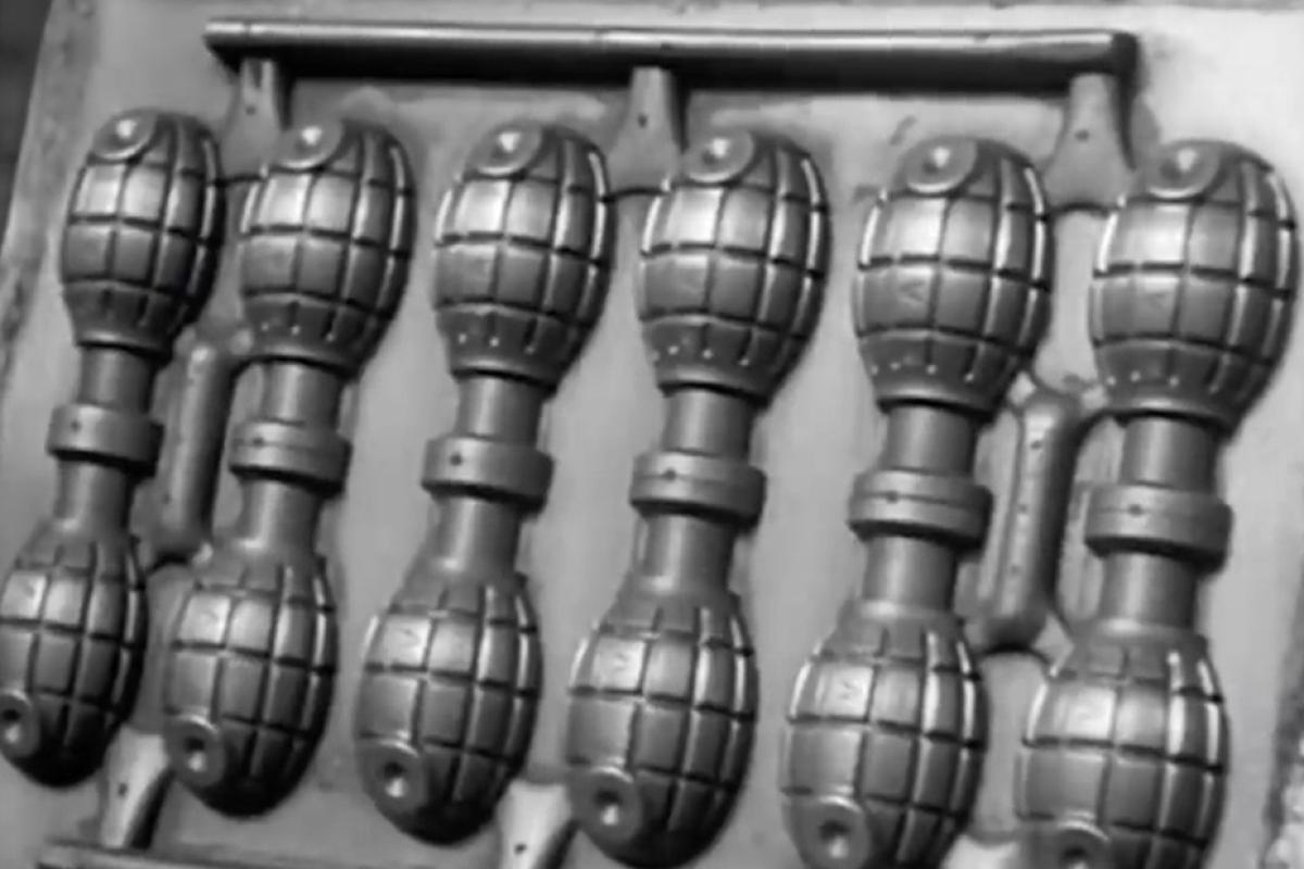 Mills grenades 