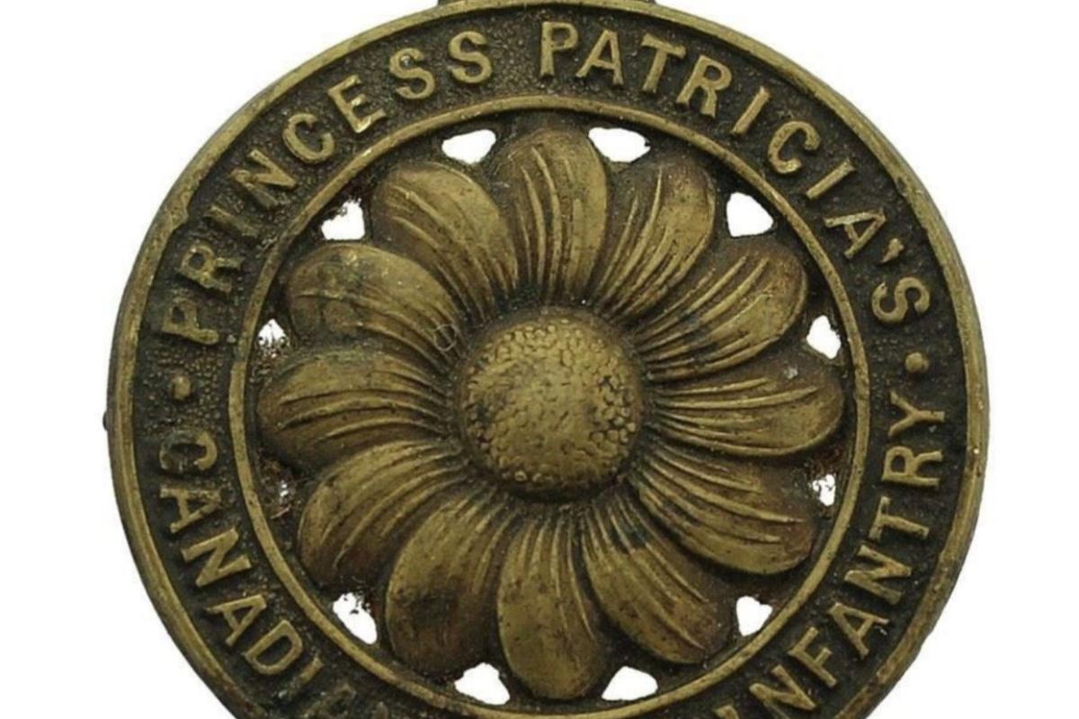 Military badge 